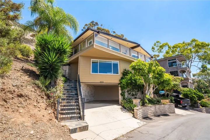 31272 Ceanothus Drive, Laguna Beach, California 92651