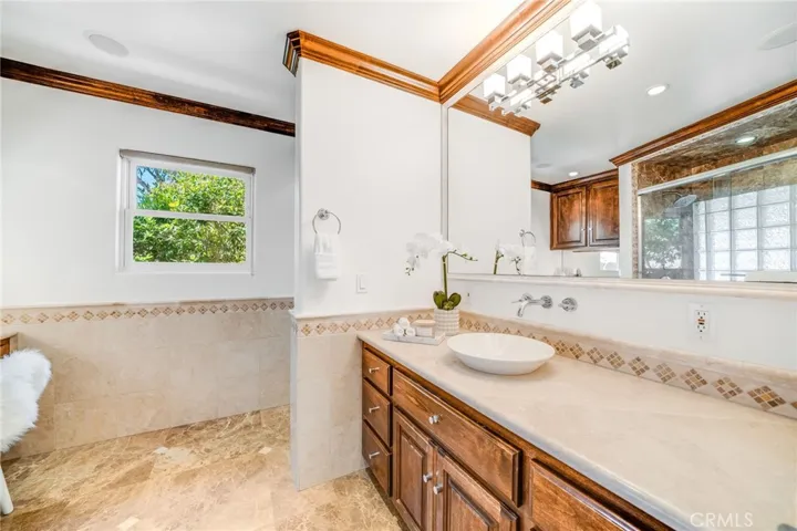 31272 Ceanothus Drive, Laguna Beach, California 92651