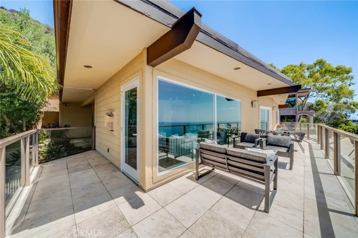 31272 Ceanothus Drive, Laguna Beach, California 92651