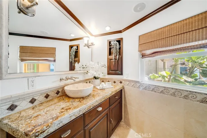 31272 Ceanothus Drive, Laguna Beach, California 92651