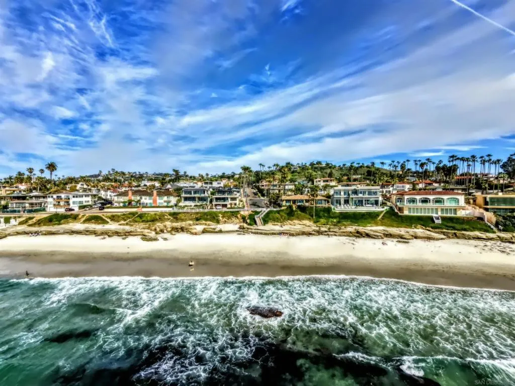 210 Palomar Ave, La Jolla, California 92037 home-pic-1