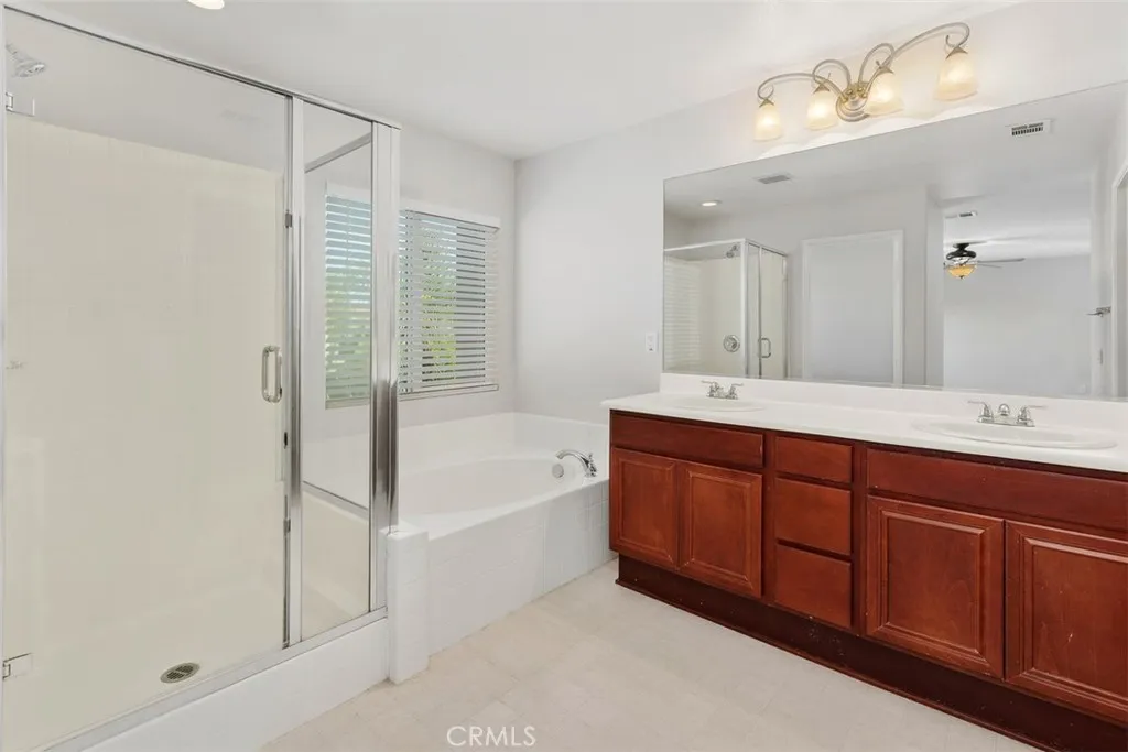 35700 Emily, Murrieta, California 92563 home-pic-29