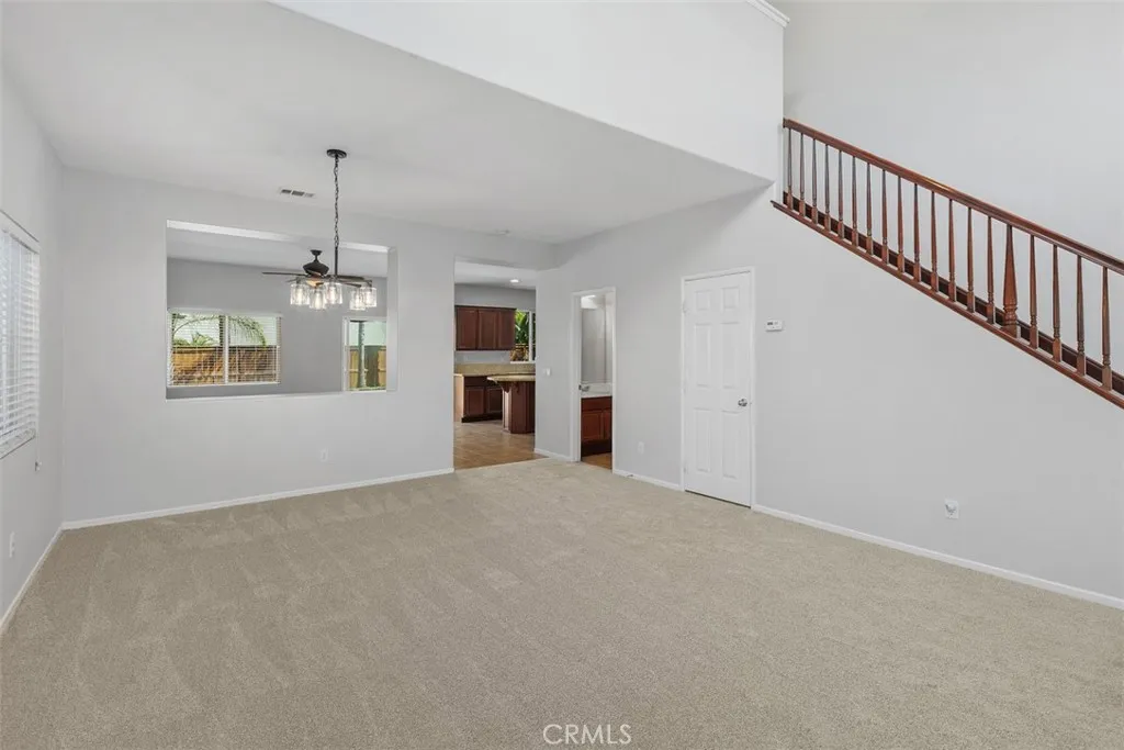 35700 Emily, Murrieta, California 92563 home-pic-6