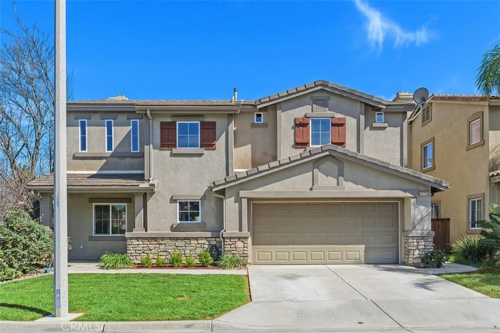 35700 Emily, Murrieta, California 92563 home-pic-1