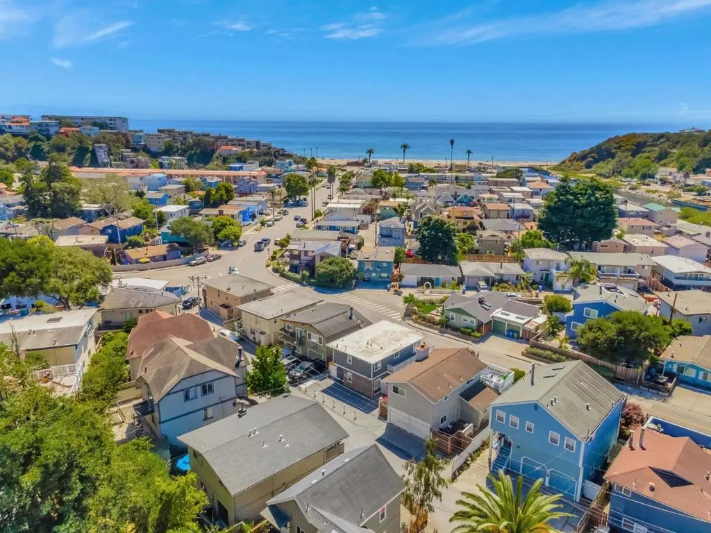 307 Treasure Island, Aptos, California 95003 — photo 5