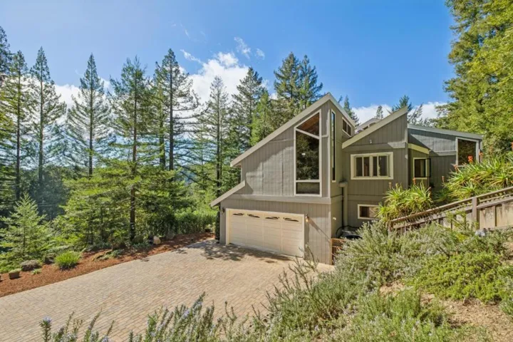 23584 Sky View Terrace, Los Gatos, California 95033