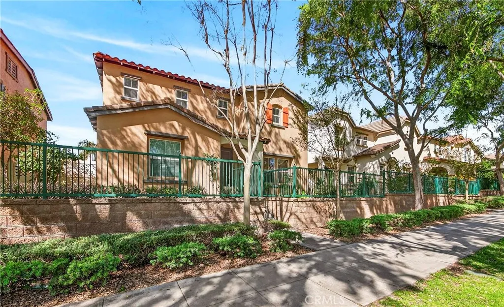 1249 Nicolas, Fullerton, California 92833 home-pic-3