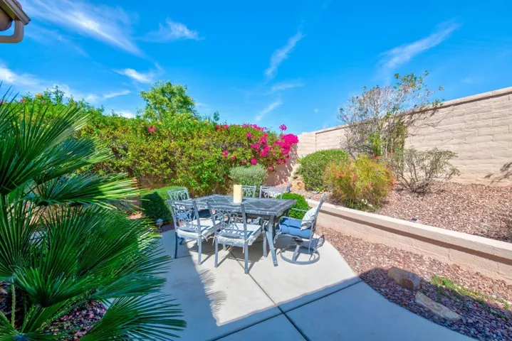 54_81390_Avenida_Montura54_mls