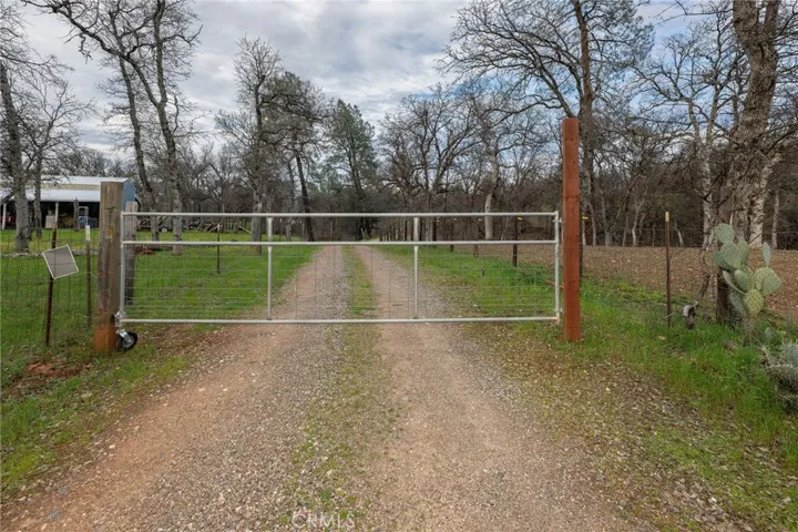 18020 Benson Road, Cottonwood, California 96022