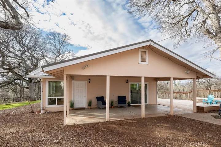 18020 Benson Road, Cottonwood, California 96022