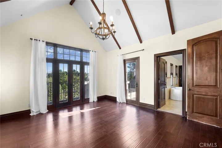 Upstairs Primary Bedroom