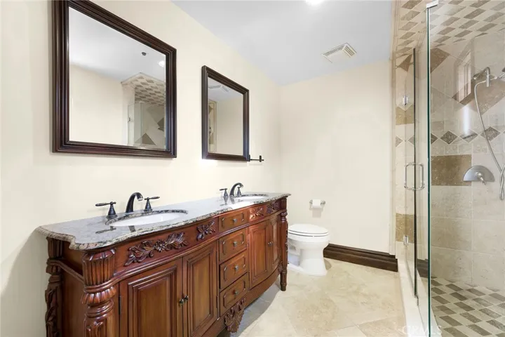 Upstairs Bedroom 3 Bath