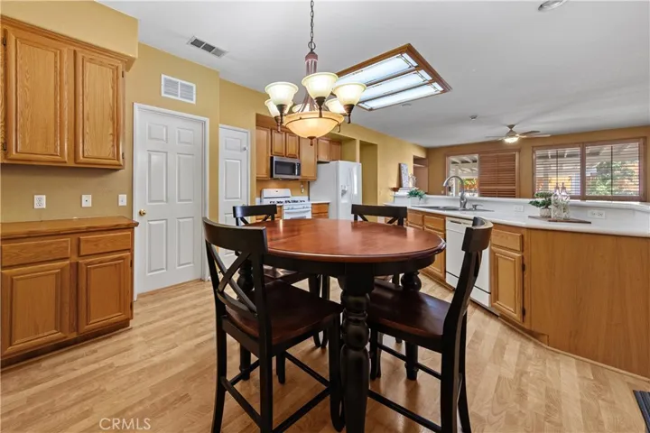 Plenty of cabinets