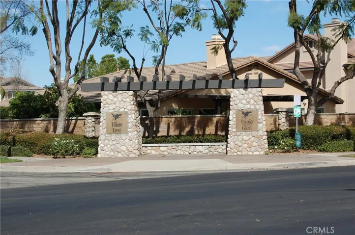 Welcome to Village Crest Community
