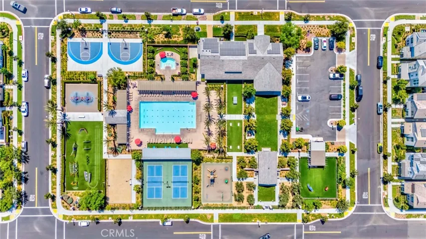 Resort Style Amenities