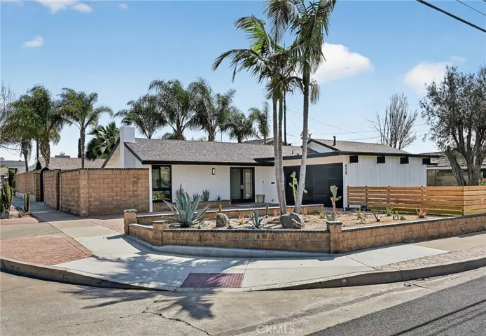 629 S Yorba, Orange, California 92869