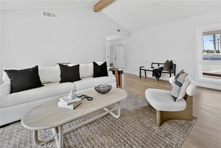 629 S Yorba, Orange, California 92869