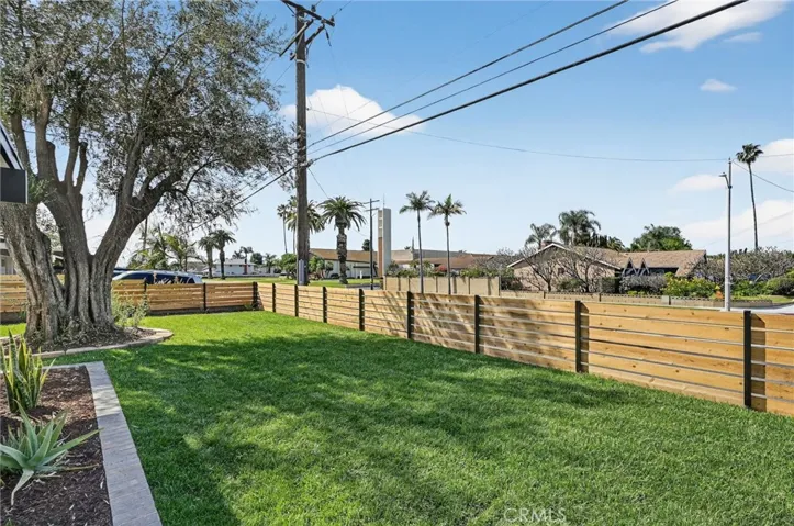 629 S Yorba, Orange, California 92869