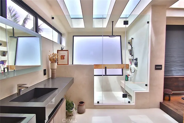 Spa like primary bathroom.