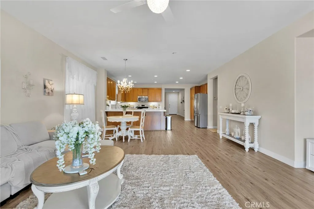 13720 Adams Street, Oak Hills, California 92344 home-pic-16