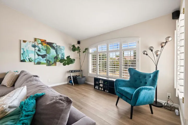 23-web-or-mls-8M4A4360