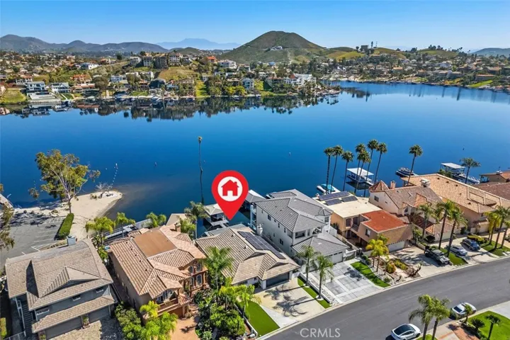 Prime Waterfront Location