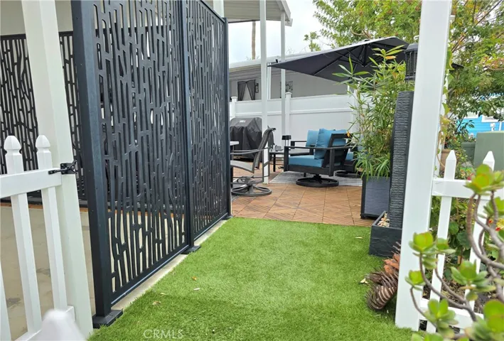 309 N Coral Drive 73a, Long Beach, California 90803