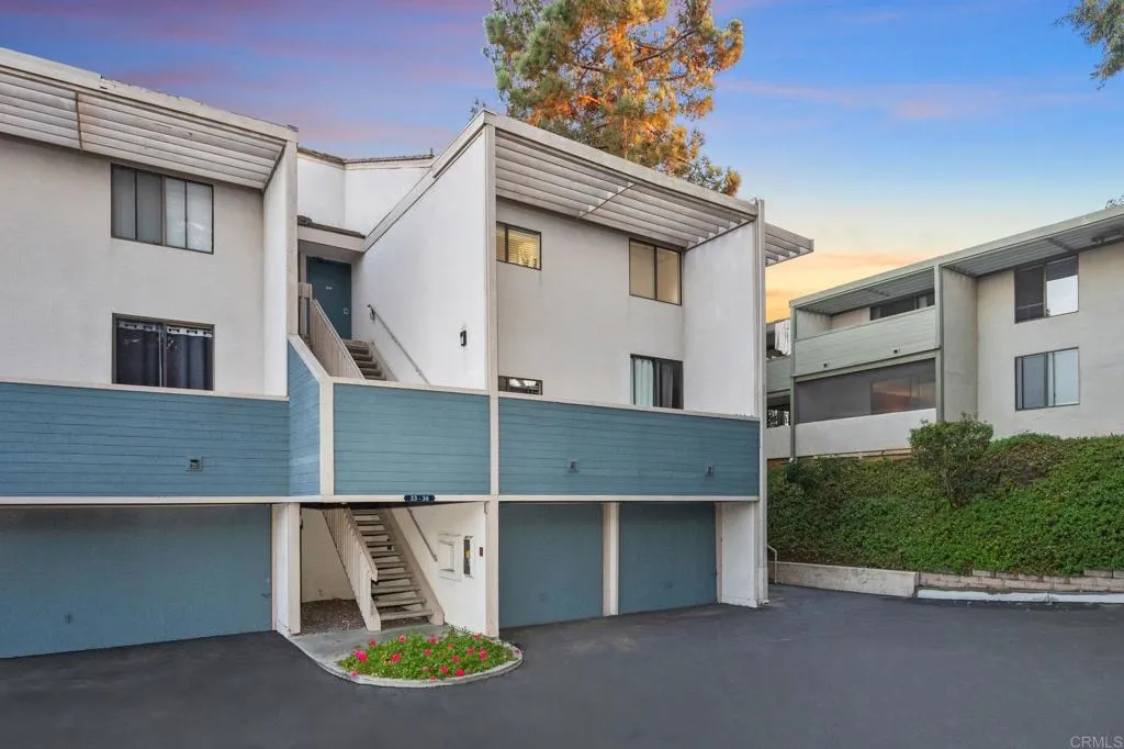 6214 Agee Street 34, San Diego, California 92122 home-pic-1