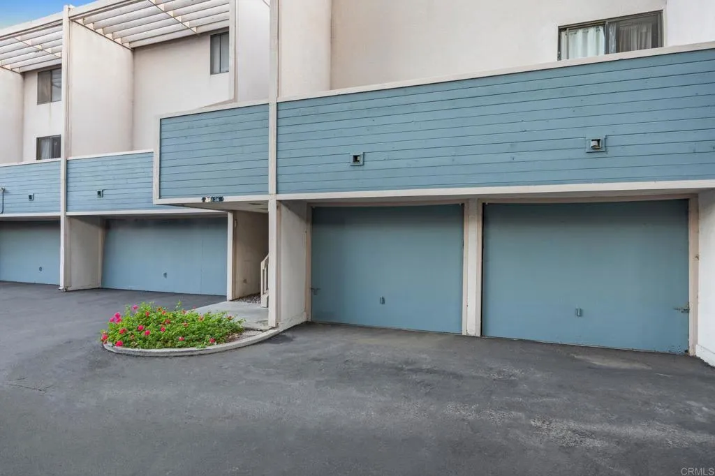 6214 Agee Street 34, San Diego, California 92122 home-pic-28