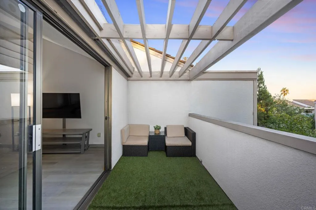 6214 Agee Street 34, San Diego, California 92122 home-pic-7