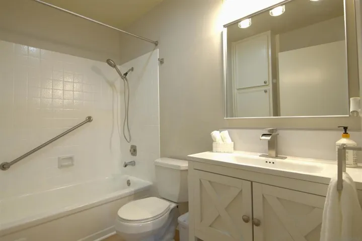 5949 Mildred St 4, San Diego, California 92110