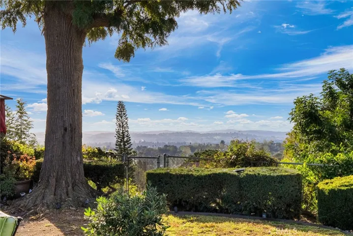 24811 Spadra, Mission Viejo, California 92691