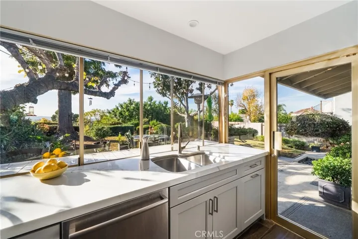 24811 Spadra, Mission Viejo, California 92691