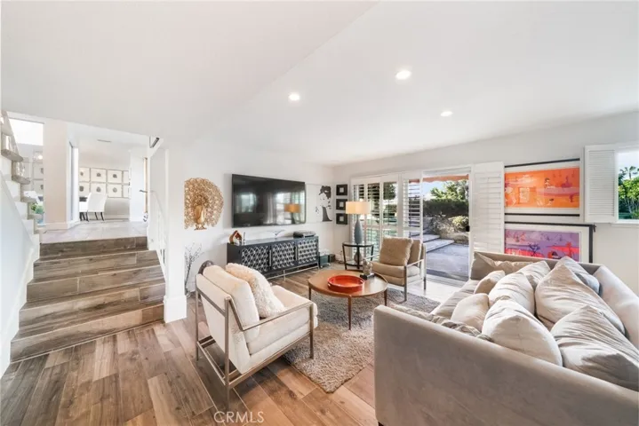 24811 Spadra, Mission Viejo, California 92691