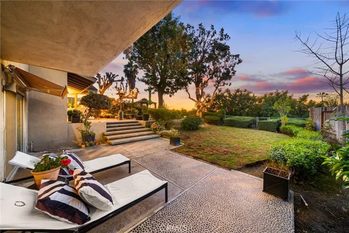 24811 Spadra, Mission Viejo, California 92691