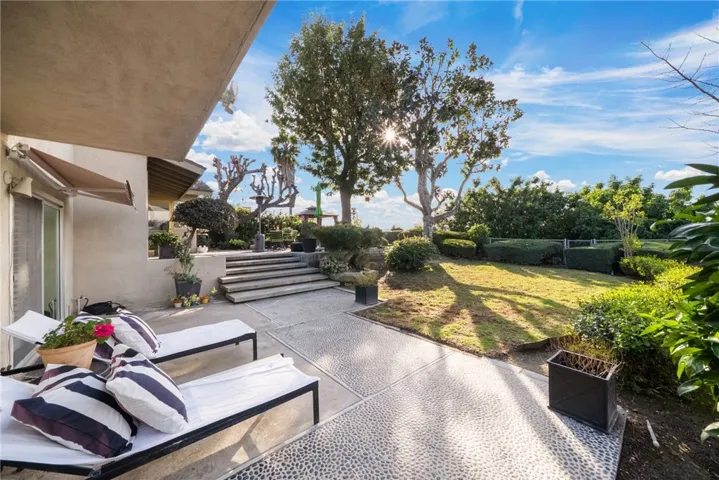 24811 Spadra, Mission Viejo, California 92691