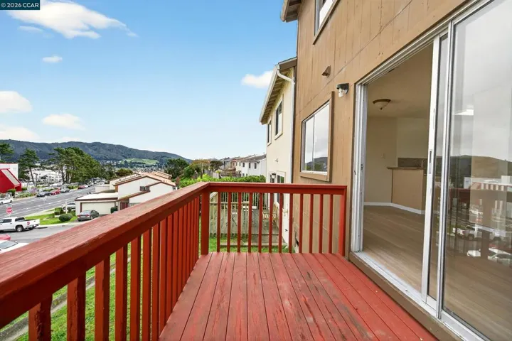 108 108 Saint Michaels Ct, Daly City, California 94015