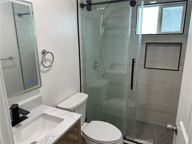 Upstairs bathroom #2