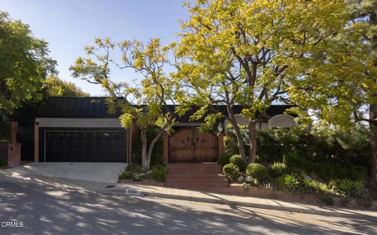 14593 Deervale Pl__02