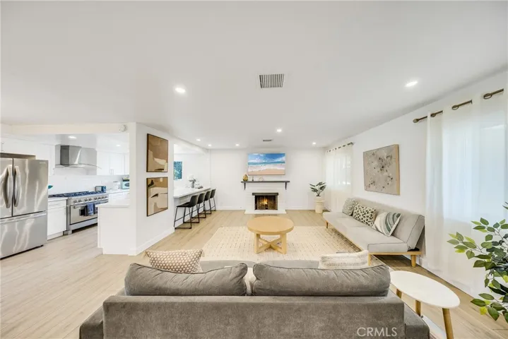 1603 E Chestnut Ave, Orange, California 92867