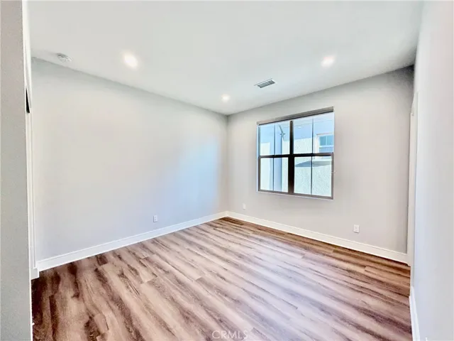 Upstairs-Guest Bedroom#1