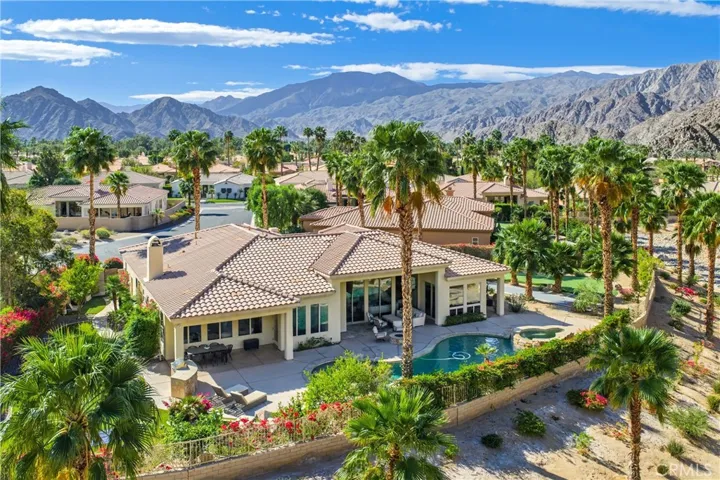 Hidden Canyon offers a prime La Quinta location near world-class golf, dining, and resort amenities.