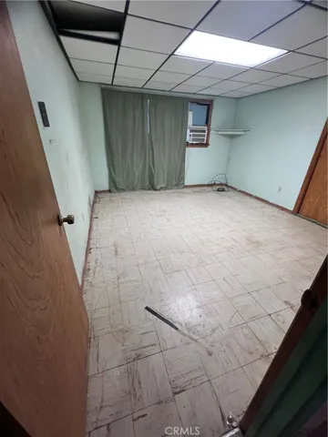 Main house bedroom 1