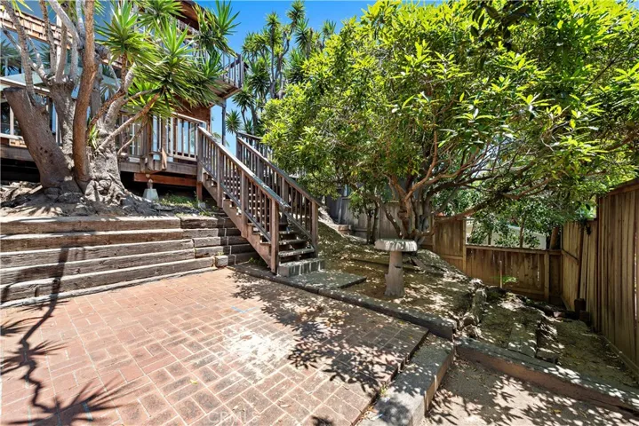 399 Pearl Street, Laguna Beach, California 92651