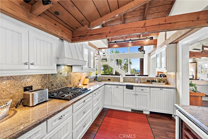 399 Pearl Street, Laguna Beach, California 92651