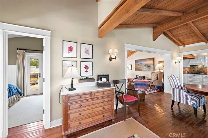 399 Pearl Street, Laguna Beach, California 92651