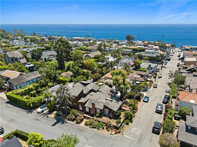 399 Pearl Street, Laguna Beach, California 92651