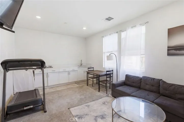 Multi-gen suite