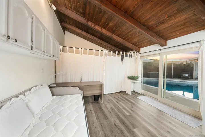 580 582 South Grade, Alpine, California 91901