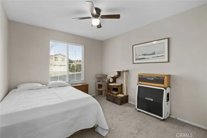 Spacious secondary bedroom with walk-in closet